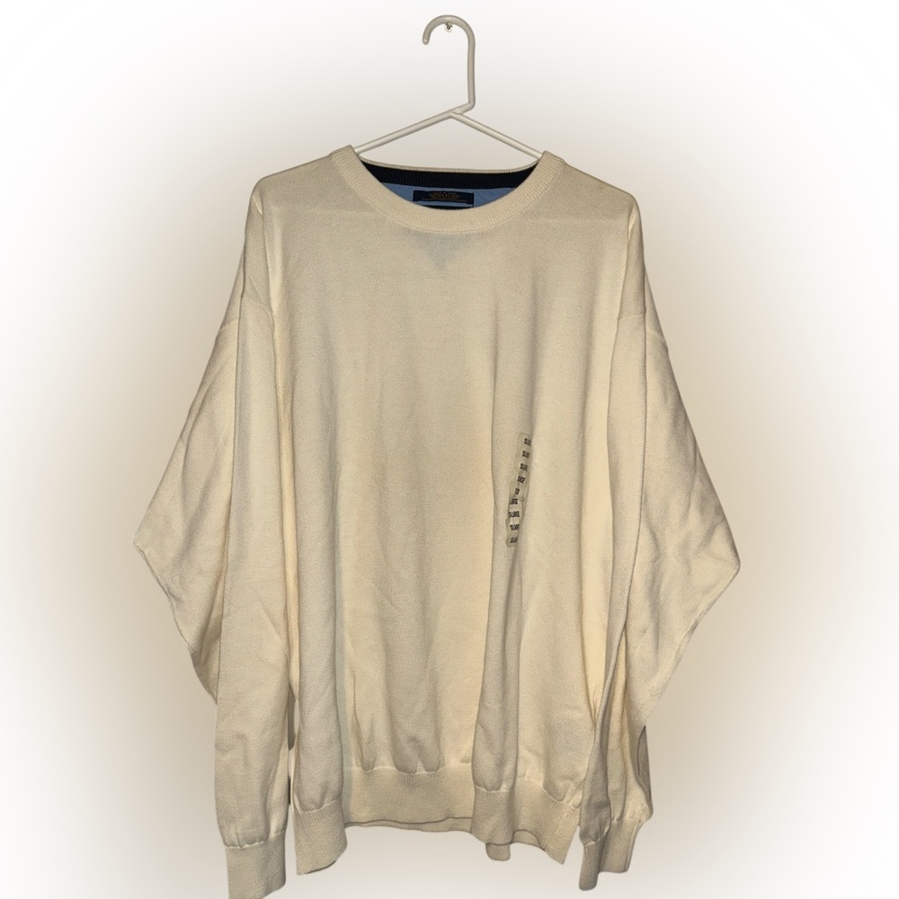 Tommy Hilfiger Cream Gold Crewneck Sweater. Size XXL